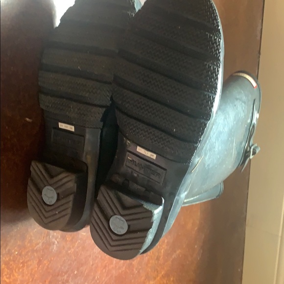 Barley worn hunter rain boots - Picture 5 of 8